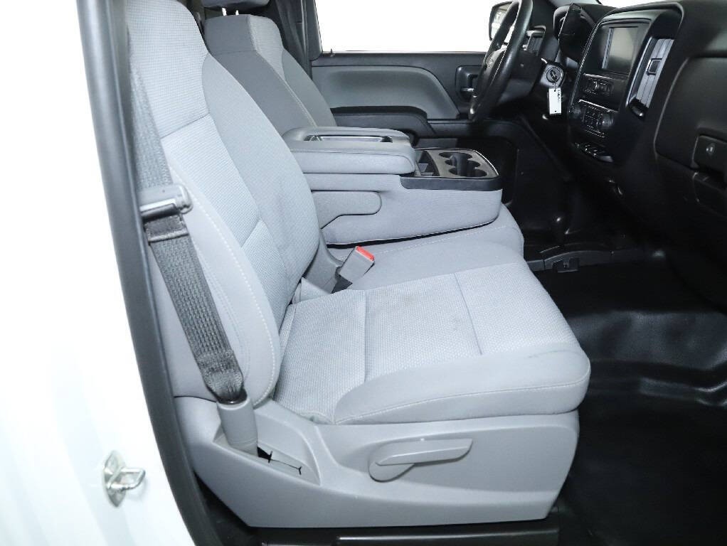 2018 Chevrolet Silverado 1500 Image 28