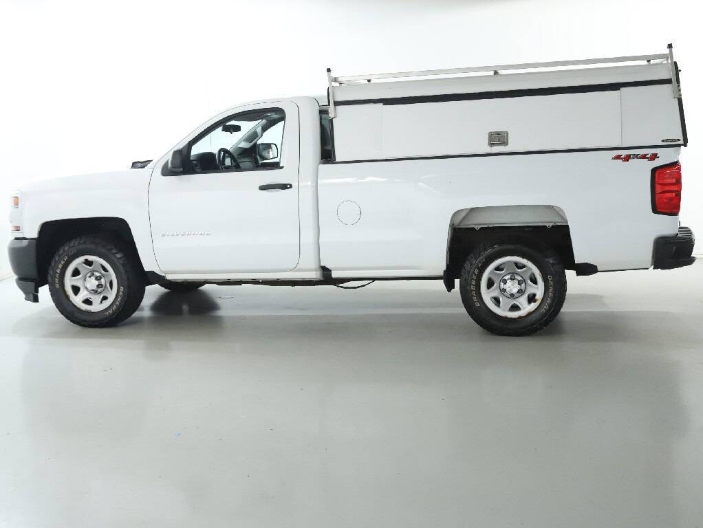 2018 Chevrolet Silverado 1500 Image 32