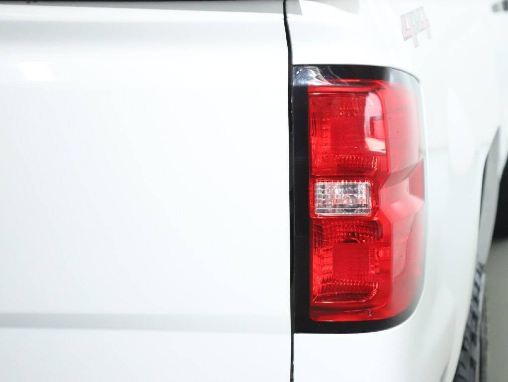 2018 Chevrolet Silverado 1500 Image 38