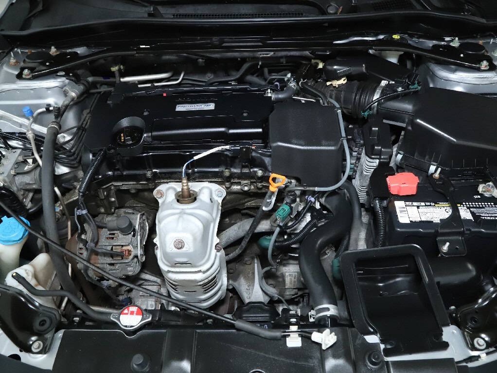 2016 Honda Accord Image 35