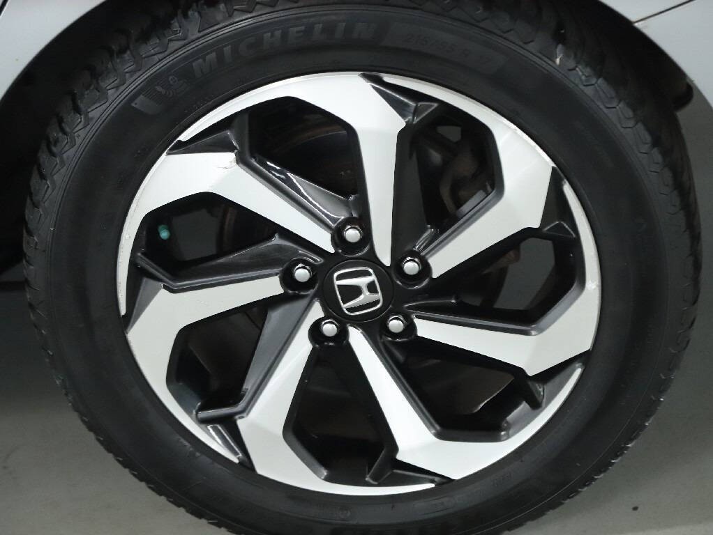 2016 Honda Accord Image 39