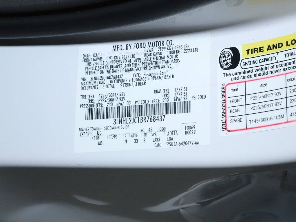 2011 Lincoln MKZ Image 21