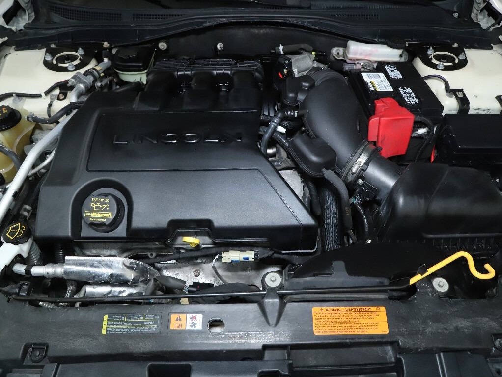2011 Lincoln MKZ Image 35