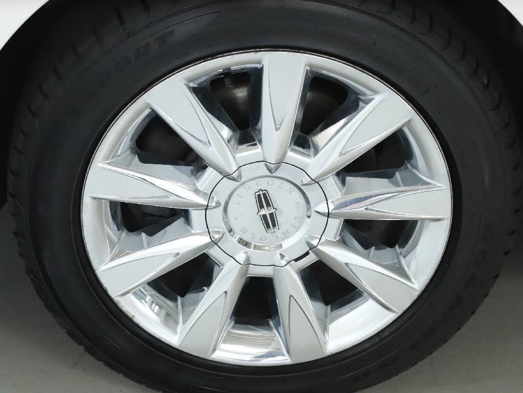 2011 Lincoln MKZ Image 37