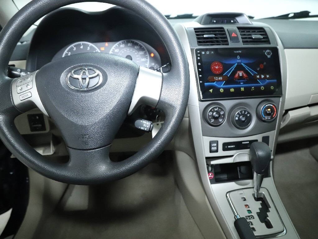 2013 Toyota Corolla Image 26
