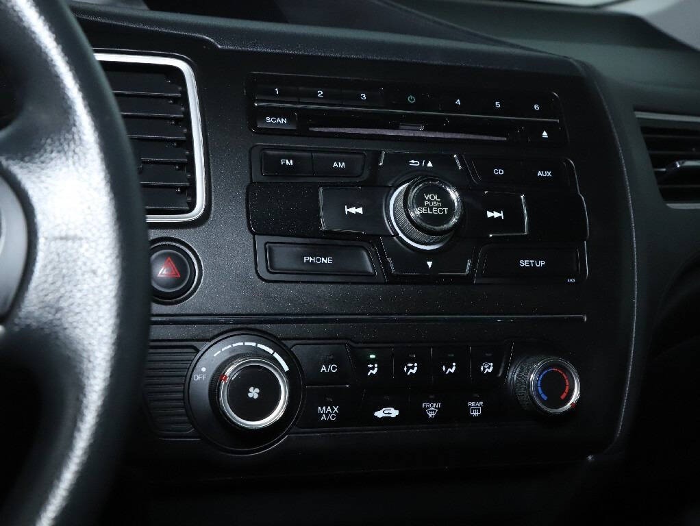 2014 Honda Civic Image 25