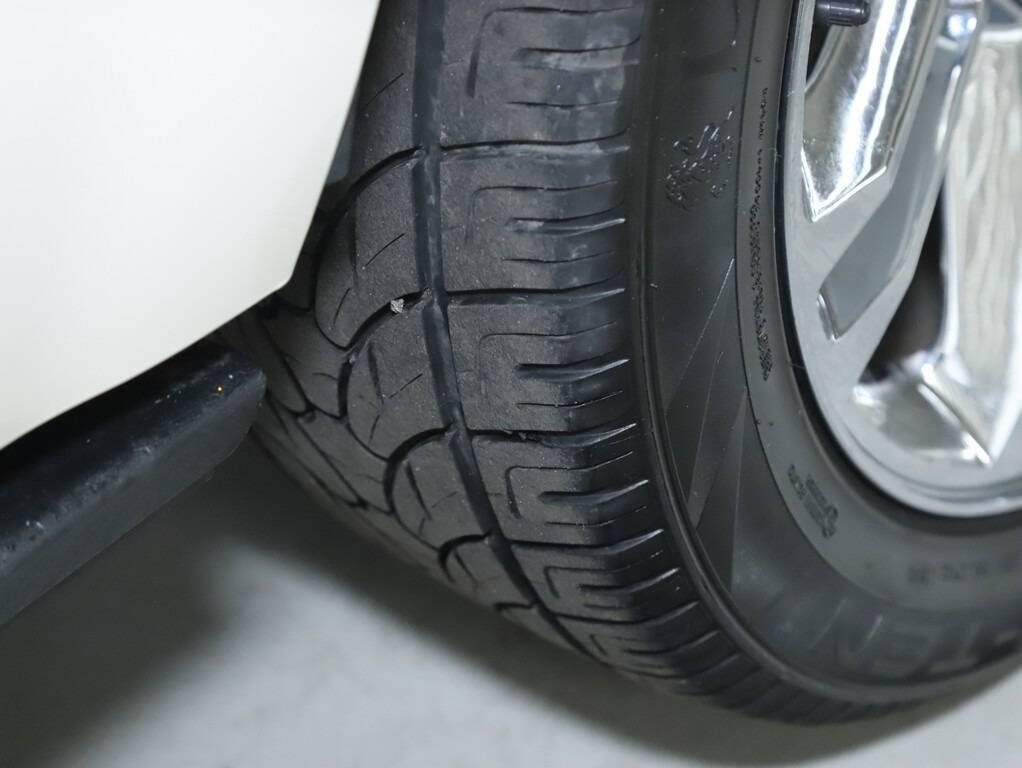2014 Cadillac Escalade Image 39