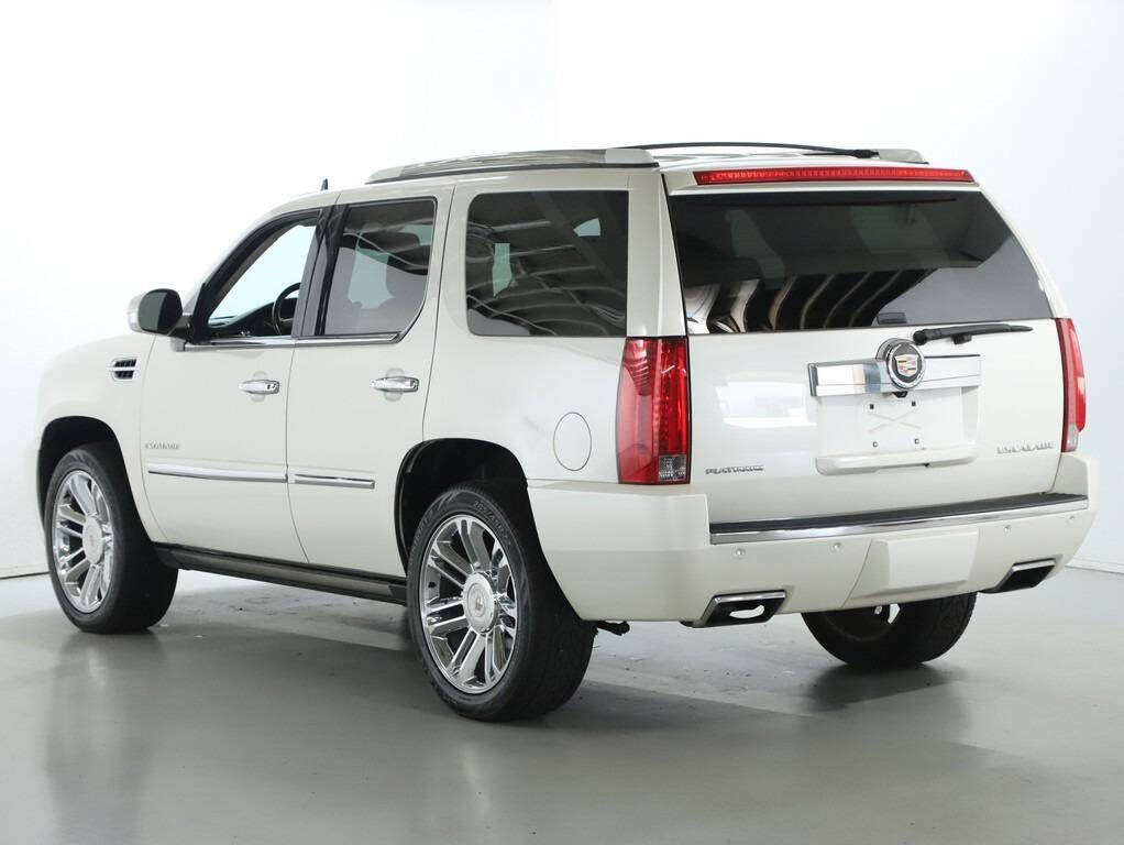 2014 Cadillac Escalade Image 43