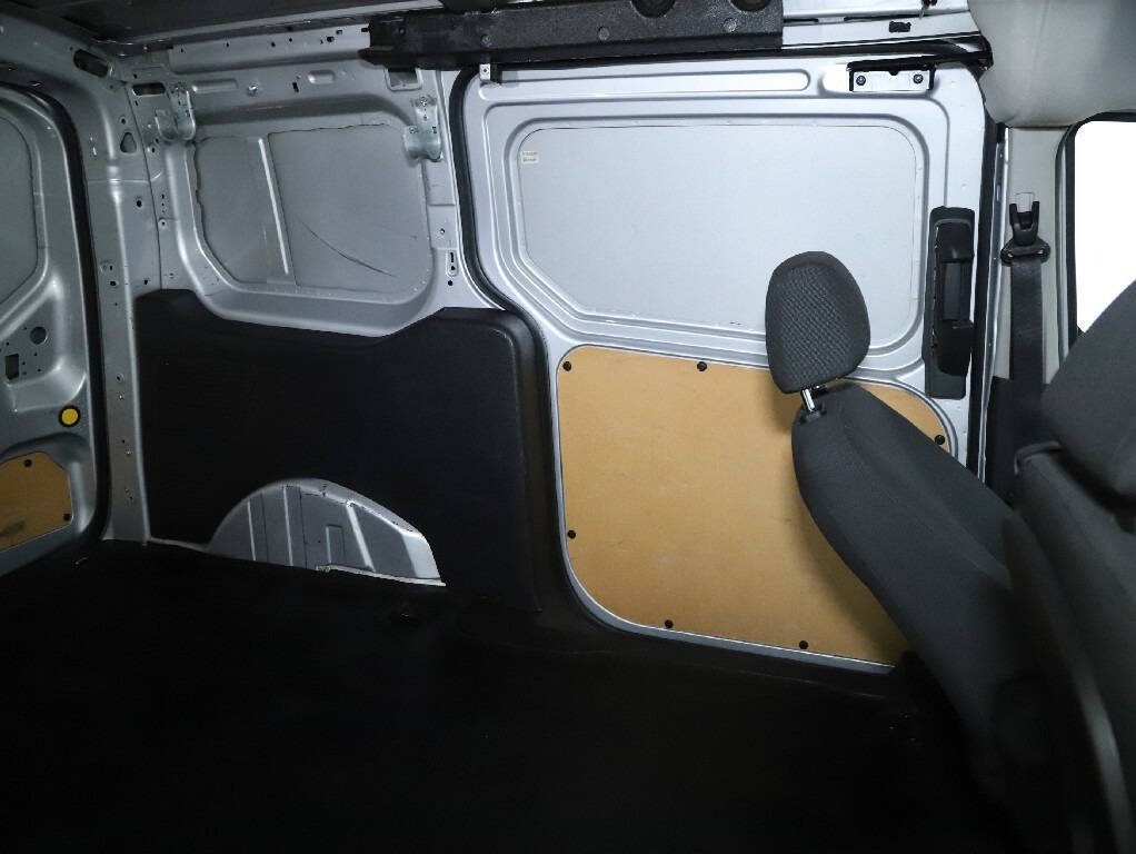 2017 Ford Transit Connect Image 32