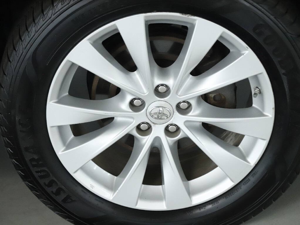 2013 Toyota Venza Image 10
