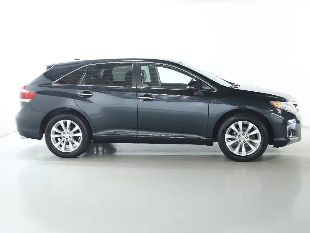 2013 Toyota Venza Image 11