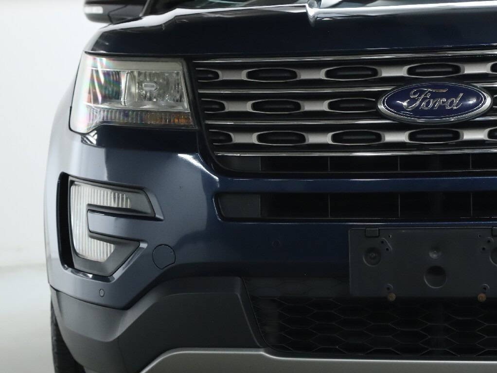 2016 Ford Explorer Image 6