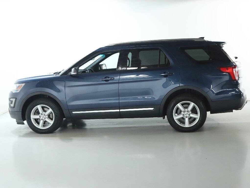 2016 Ford Explorer Image 40