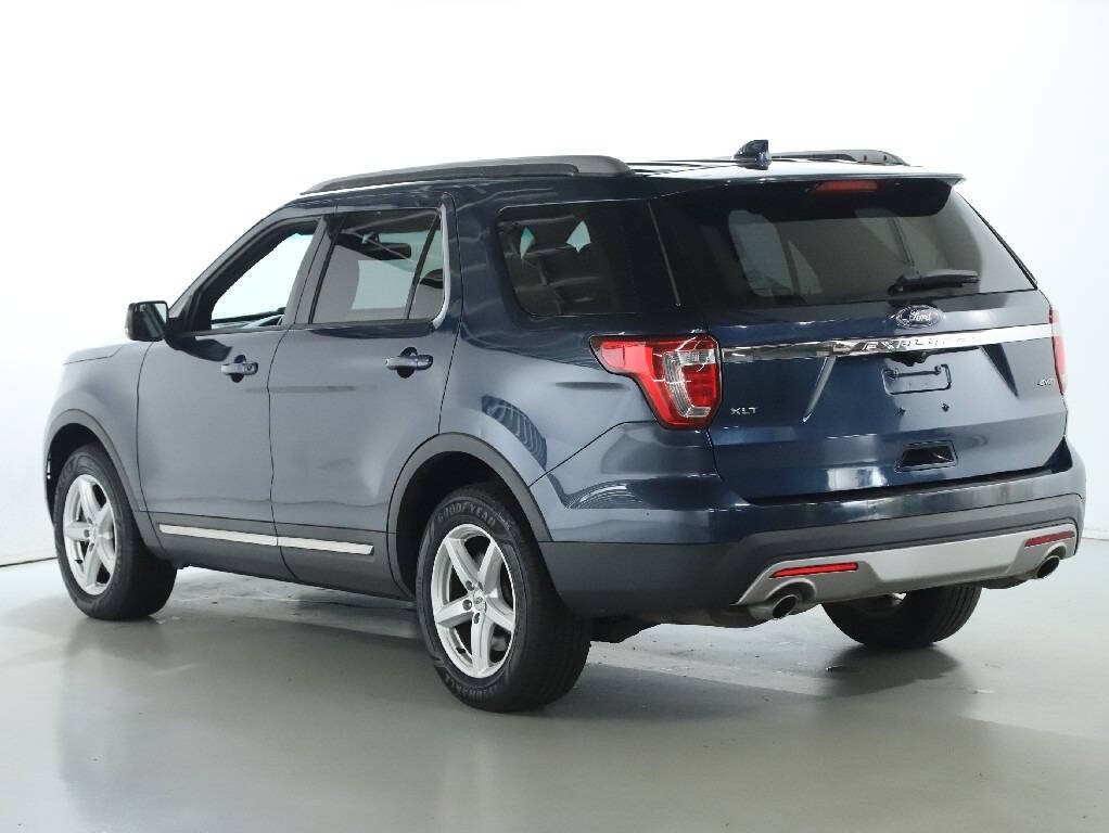 2016 Ford Explorer Image 42