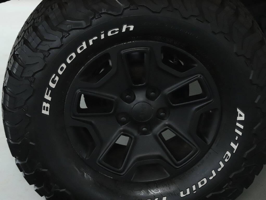 2013 Jeep Wrangler Unlimited Image 12