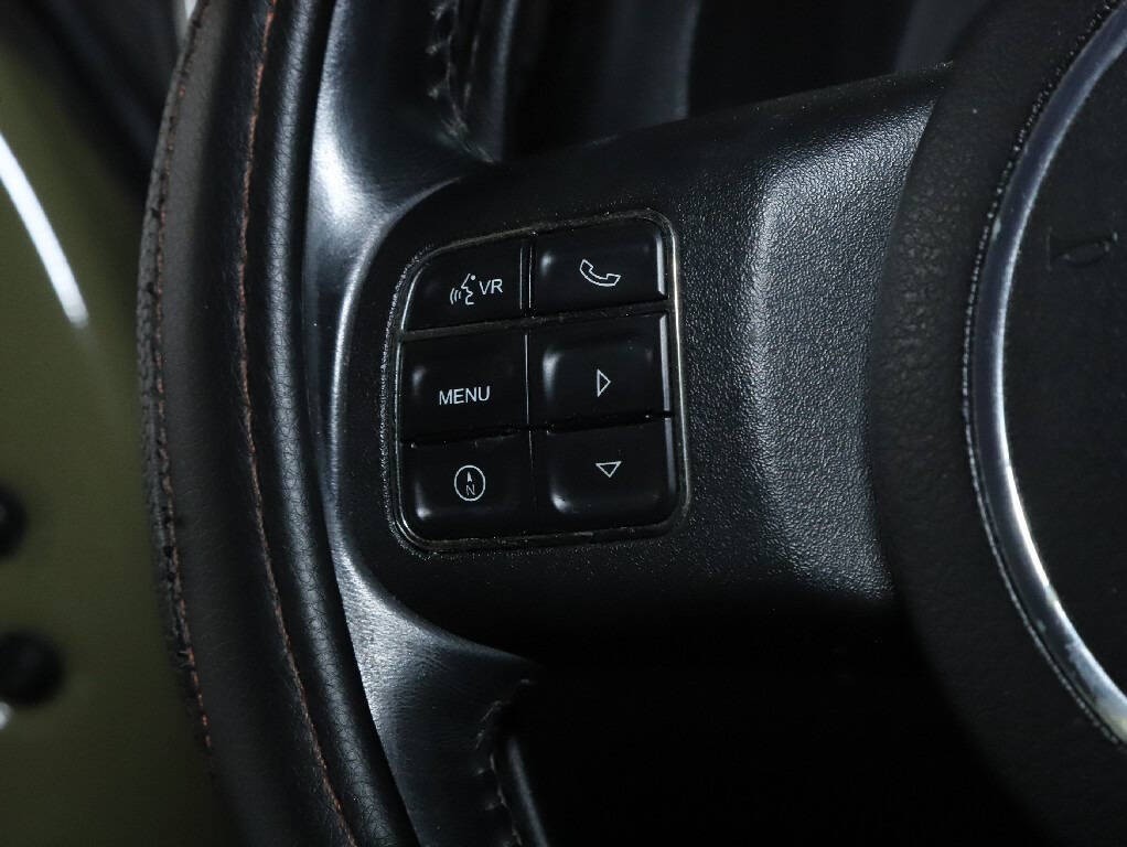 2013 Jeep Wrangler Unlimited Image 21