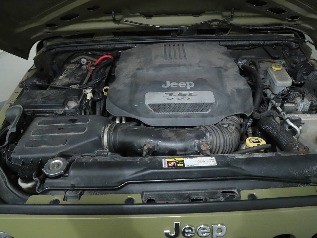 2013 Jeep Wrangler Unlimited Image 33