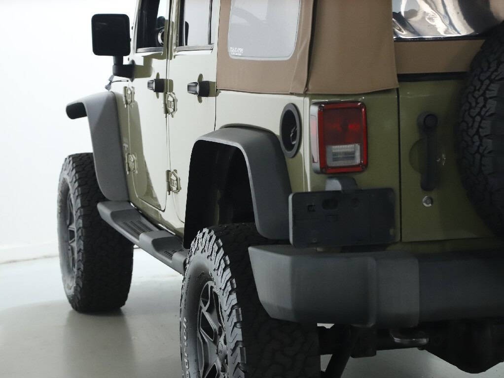 2013 Jeep Wrangler Unlimited Image 40