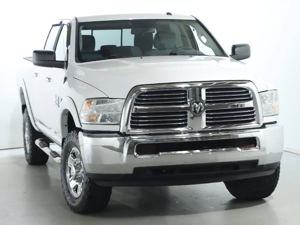 2014 RAM 2500 Image 2