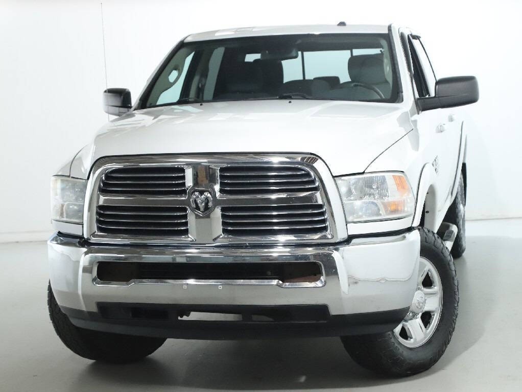 2014 RAM 2500 Image 3