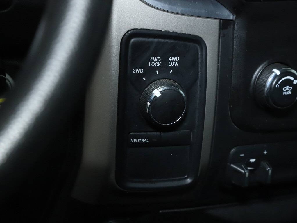 2014 RAM 2500 Image 25