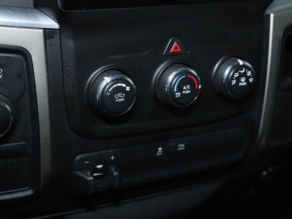 2014 RAM 2500 Image 26