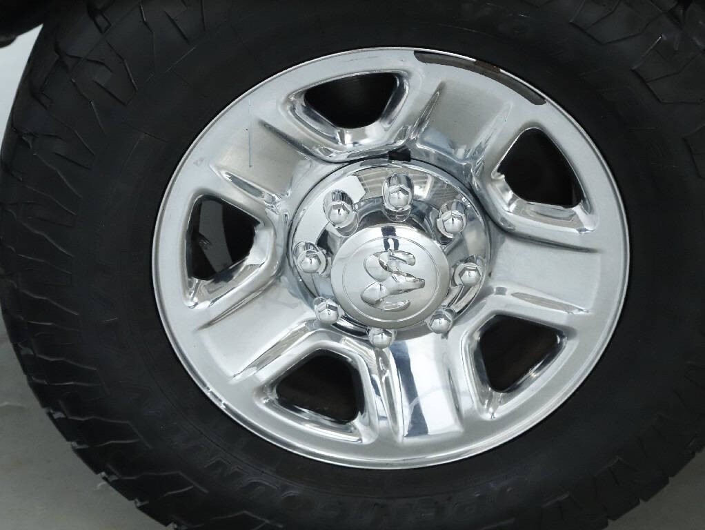 2014 RAM 2500 Image 36