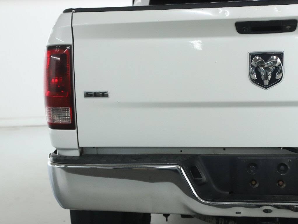 2014 RAM 2500 Image 42