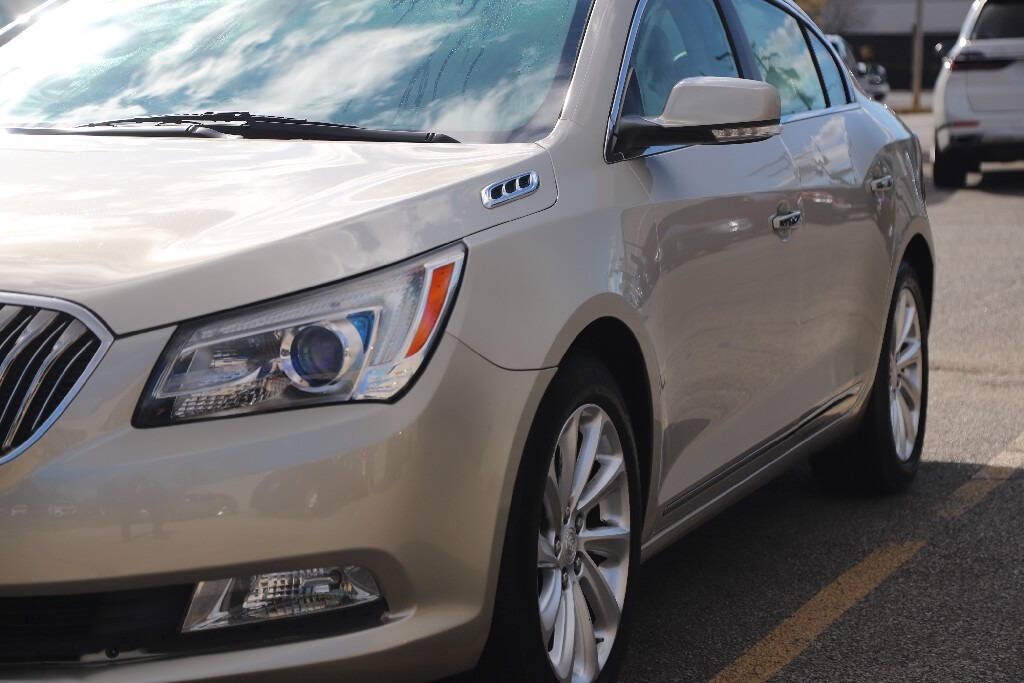 2015 Buick LaCrosse Image 4