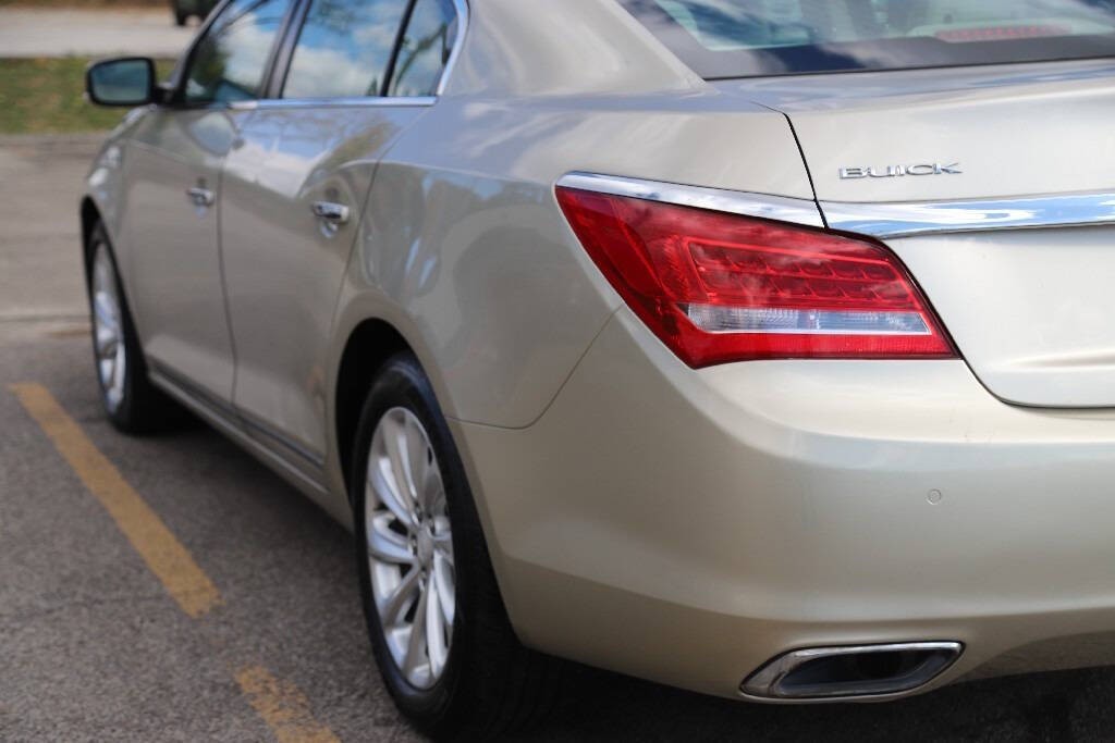 2015 Buick LaCrosse Image 9