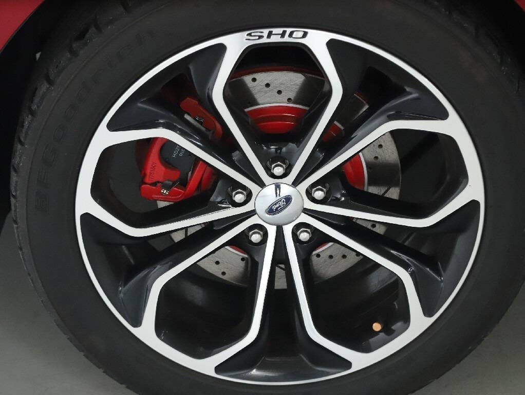 2013 Ford Taurus Image 12