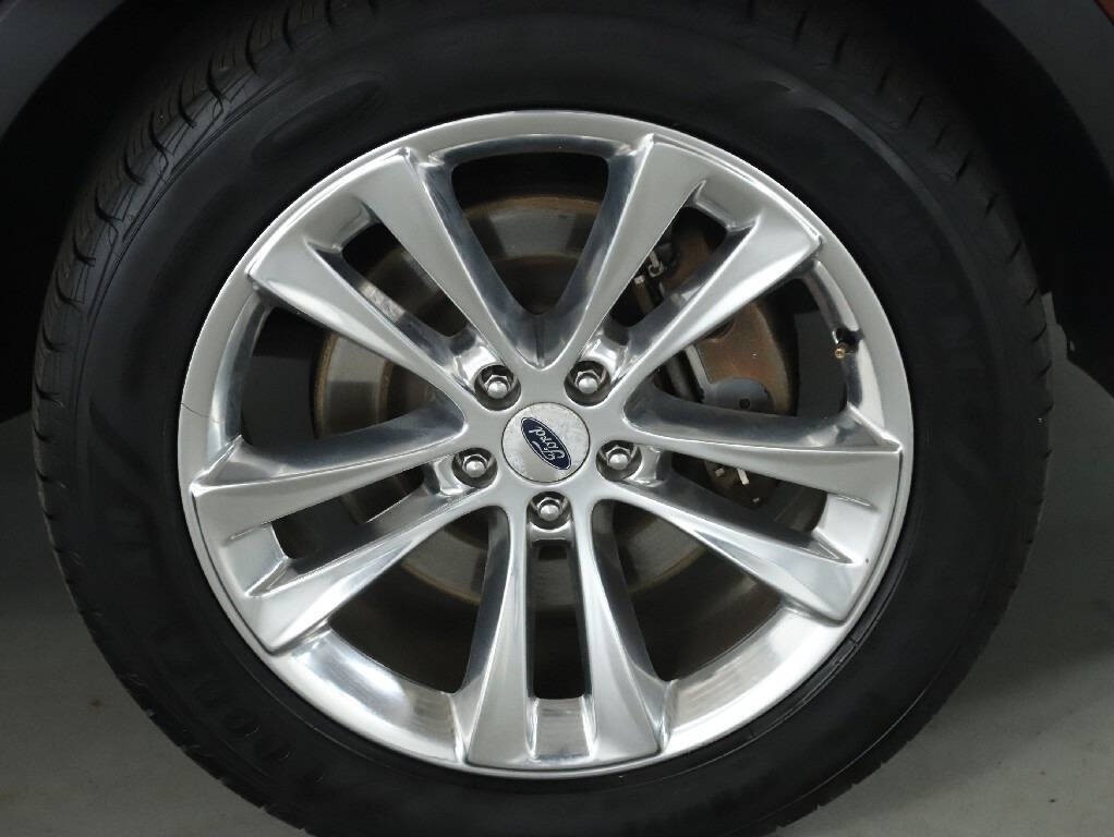 2018 Ford Explorer Image 10