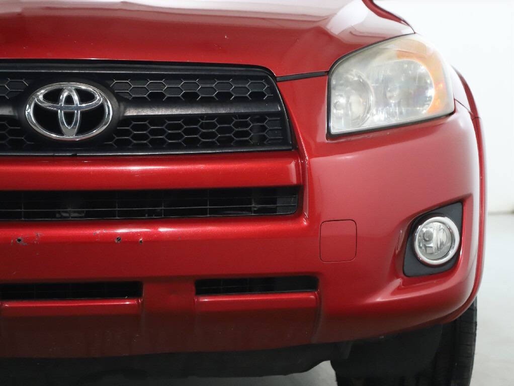 2011 Toyota Rav4 Image 7