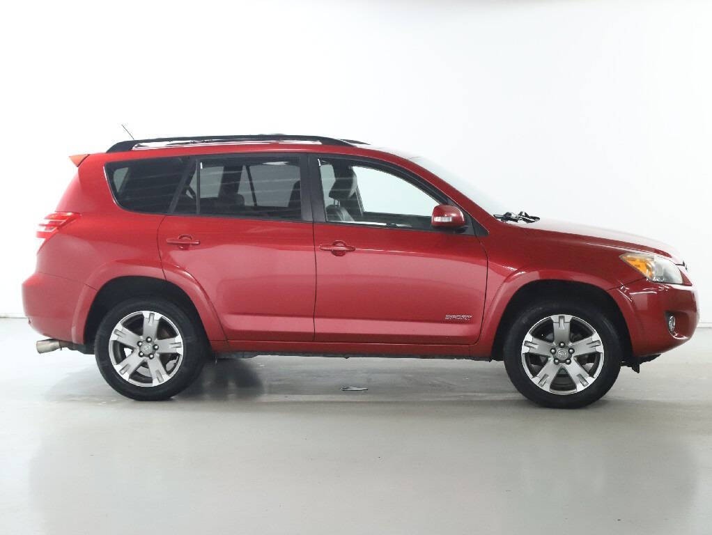 2011 Toyota Rav4 Image 11