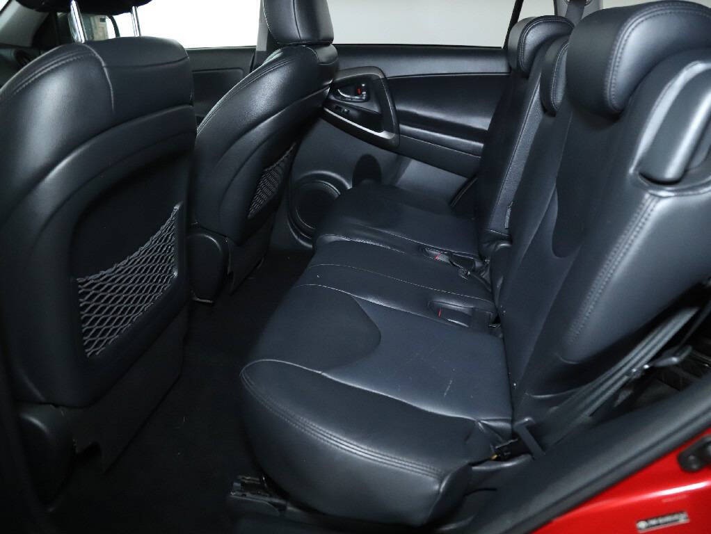 2011 Toyota Rav4 Image 14