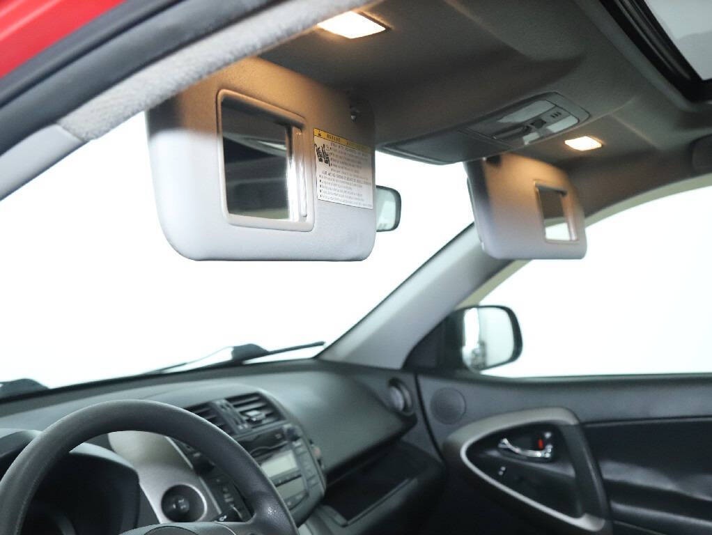 2011 Toyota Rav4 Image 19