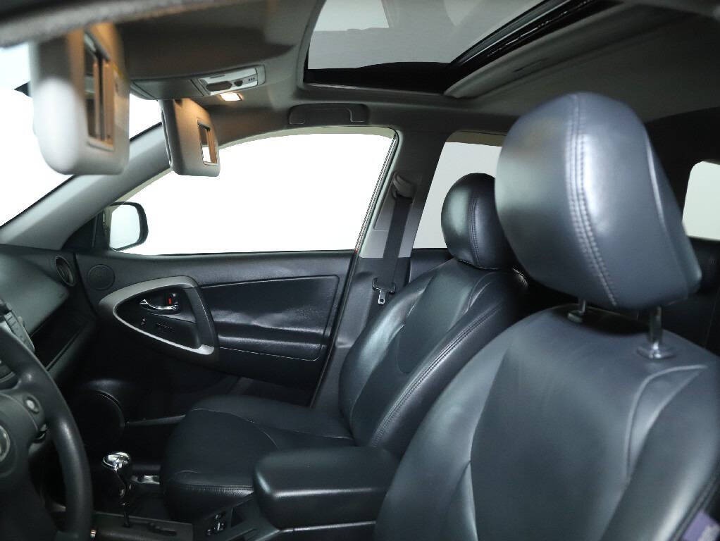 2011 Toyota Rav4 Image 20