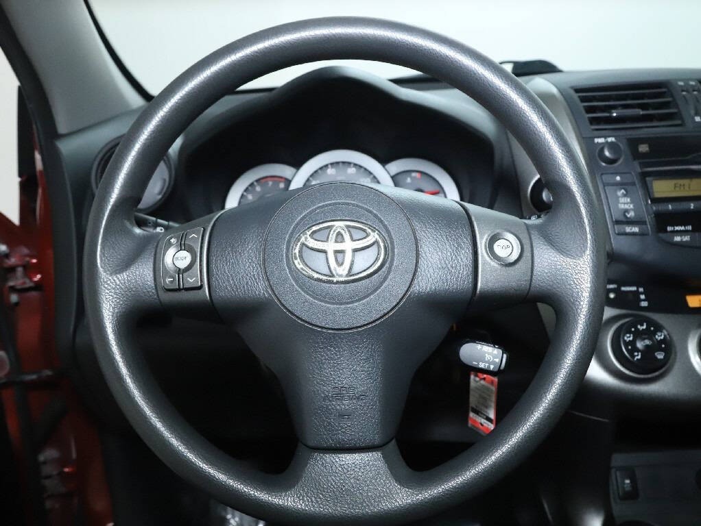 2011 Toyota Rav4 Image 22