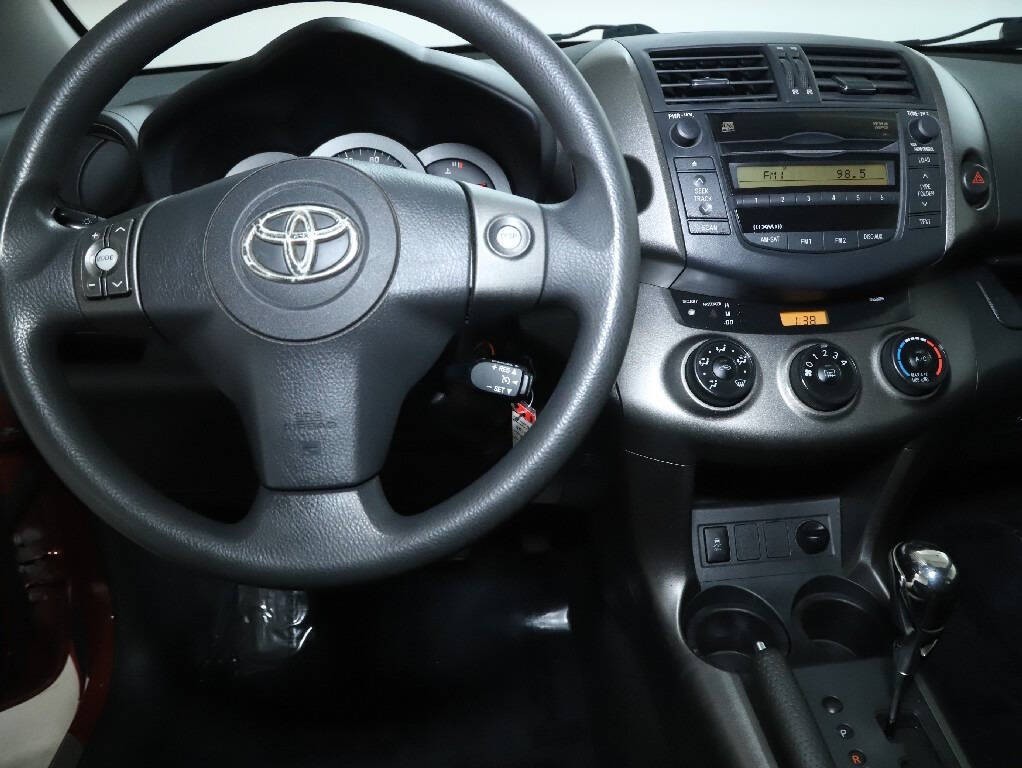 2011 Toyota Rav4 Image 26