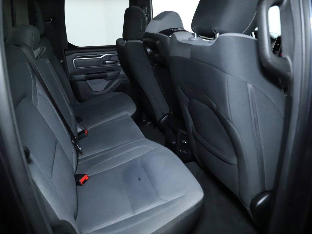 2021 RAM 1500 Image 38
