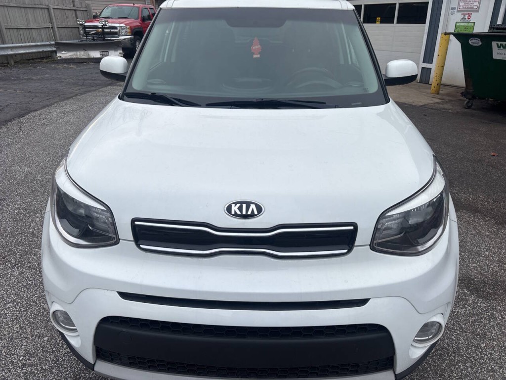 2019 Kia Soul Image 1