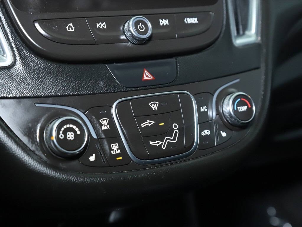 2017 Chevrolet Malibu Image 26