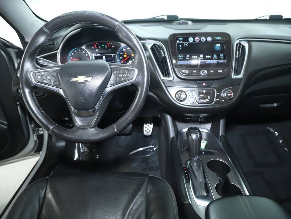 2017 Chevrolet Malibu Image 29