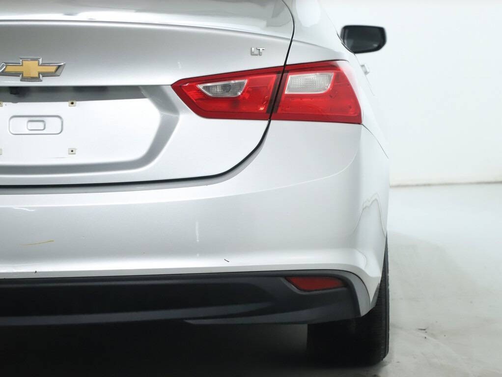 2017 Chevrolet Malibu Image 45