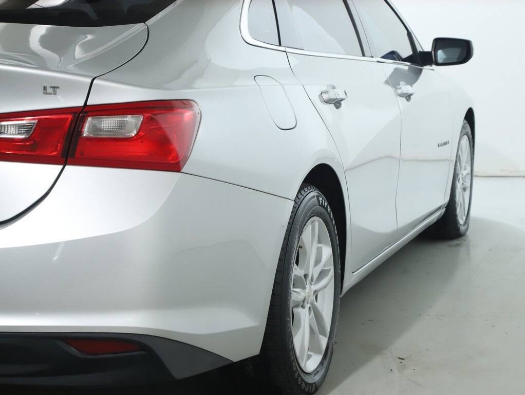 2017 Chevrolet Malibu Image 46