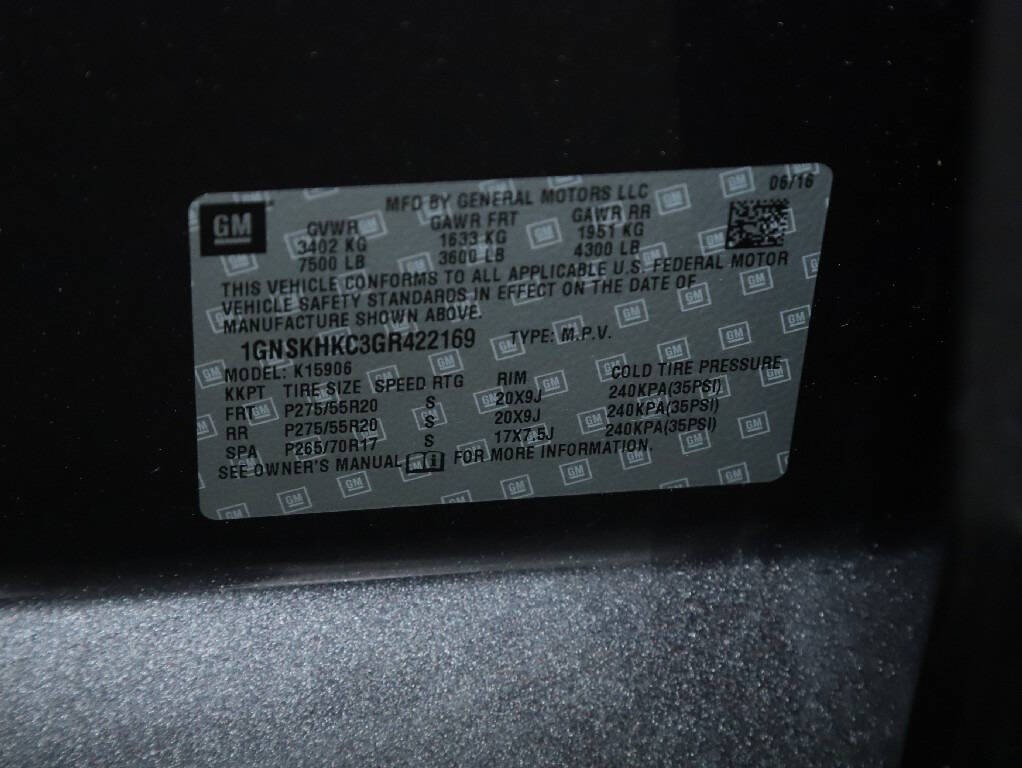 2016 Chevrolet Suburban Image 25