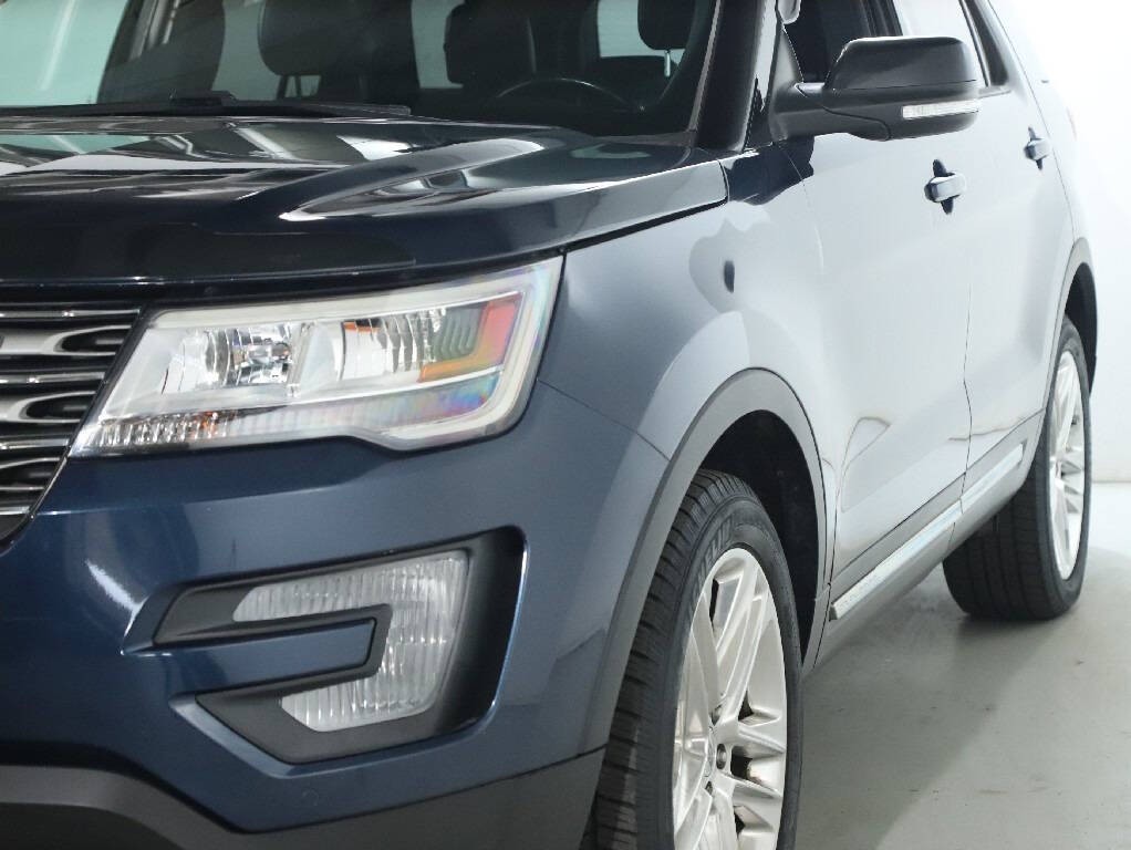 2016 Ford Explorer Image 4