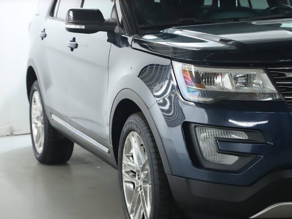 2016 Ford Explorer Image 8