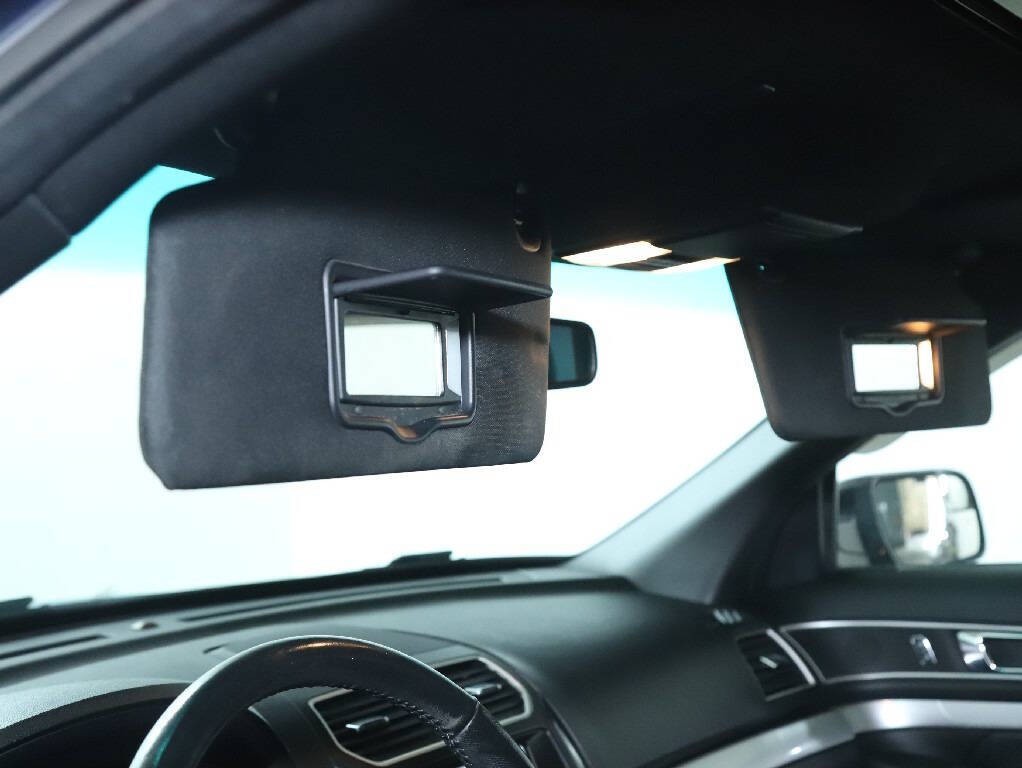 2016 Ford Explorer Image 20