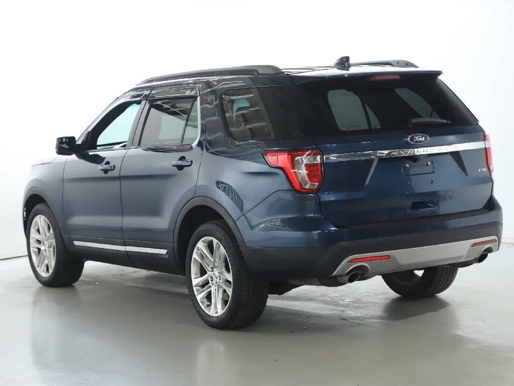 2016 Ford Explorer Image 43